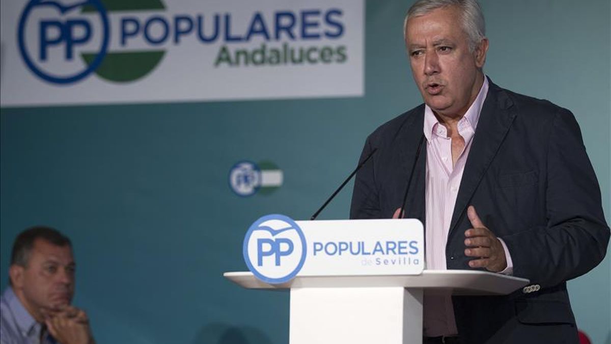 Arenas: Rajoy es "hoy más que nunca" la garantía para frenar independentismo