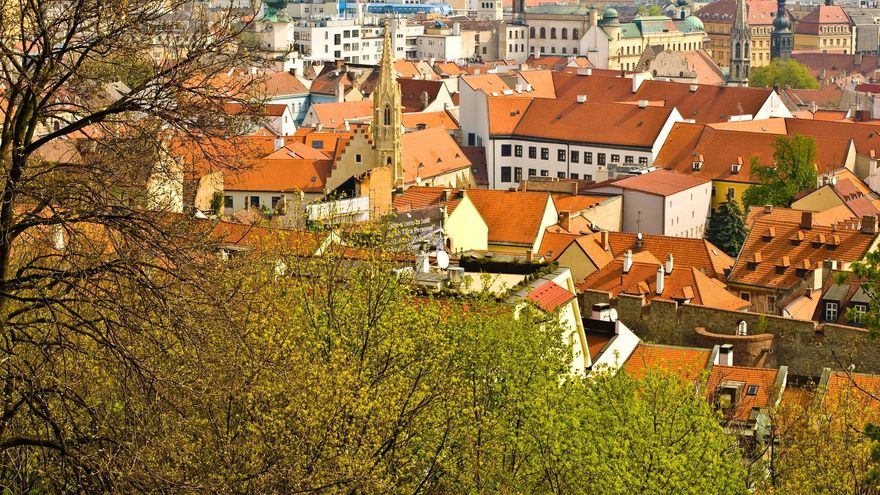 Tejados de la Ciudad vieja de Bratislava desde las almenas del Castillo.