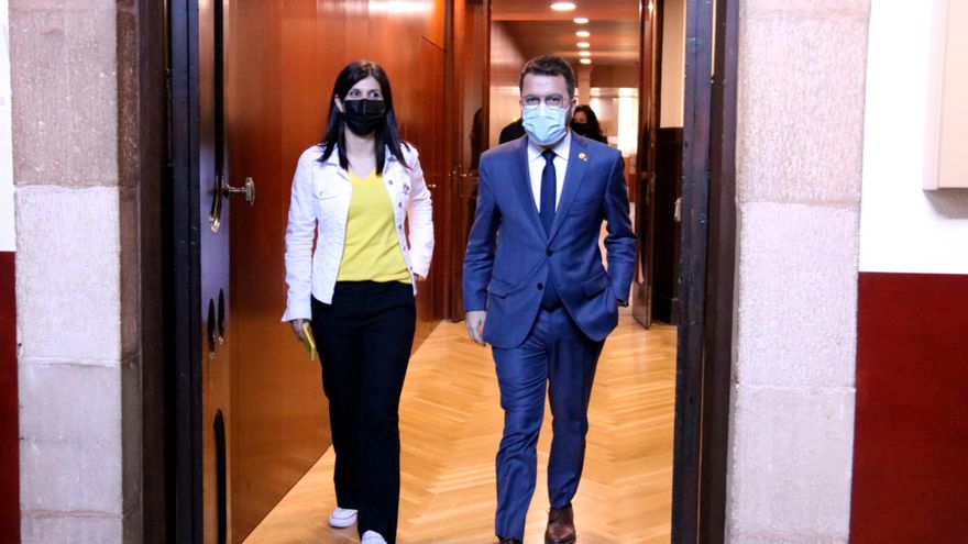 ERC, Junts y la CUP se comprometen a evitar la repetición electoral y a conseguir un acuerdo "de mínimos"