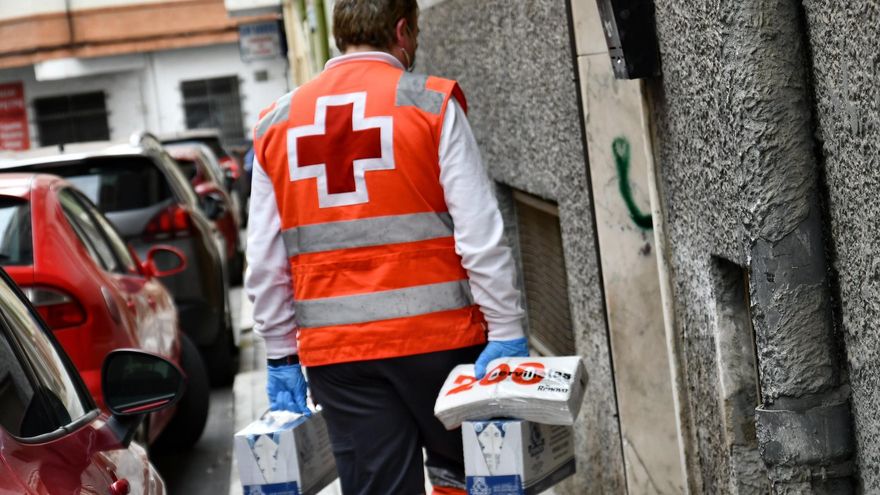 Voluntario de Cruz Roja