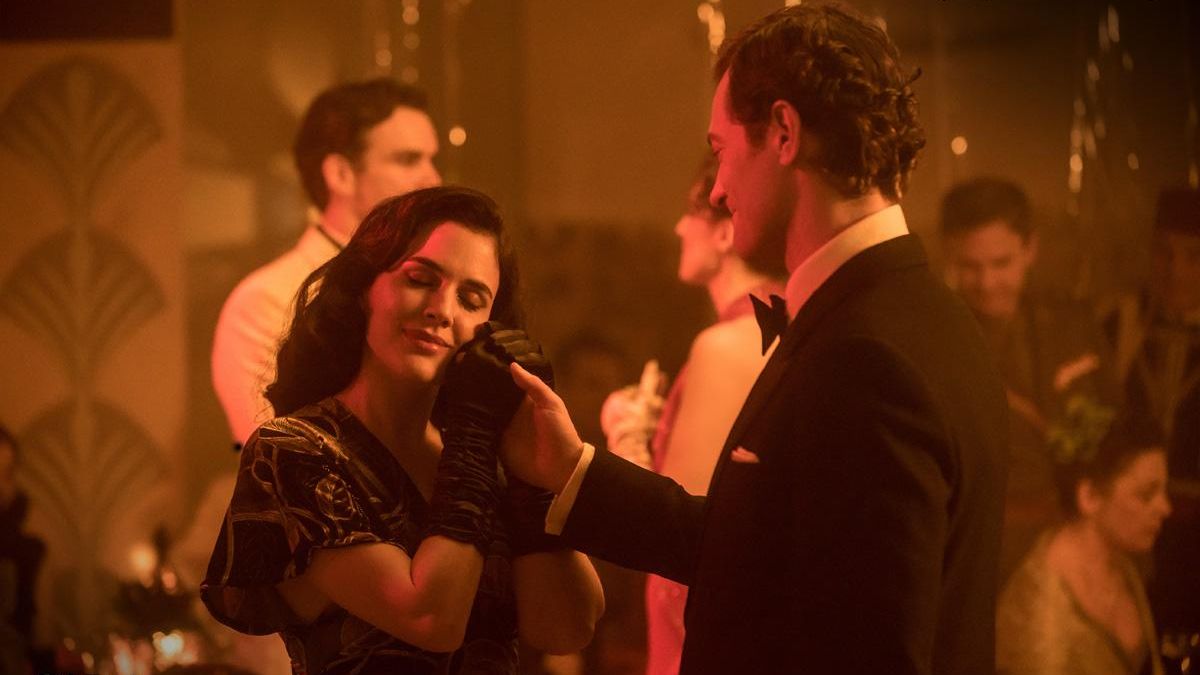 Imagen de 'Sira', continuación de 'El tiempo entre costuras'