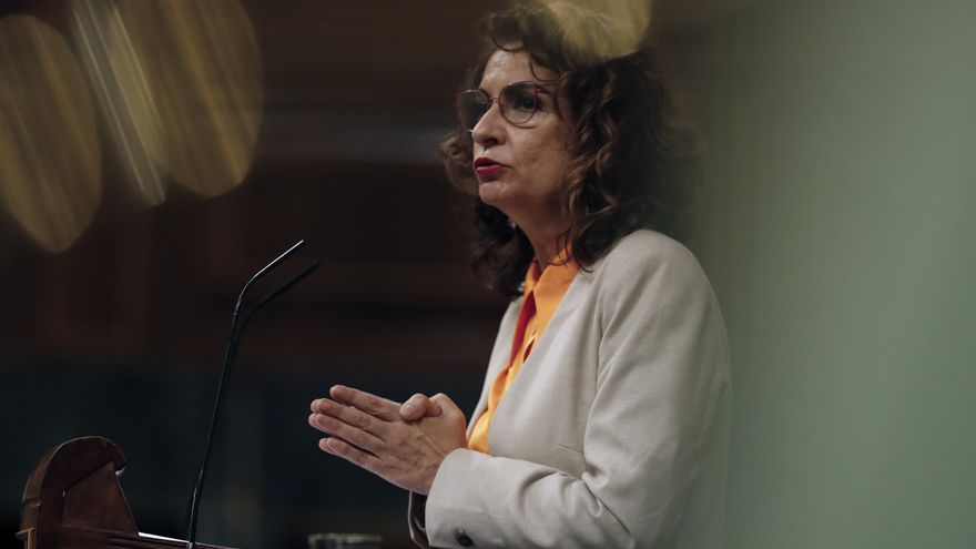 La invasión de Ucrania retrasa la reforma fiscal que España acordó con Bruselas y da prioridad a la bajada de impuestos