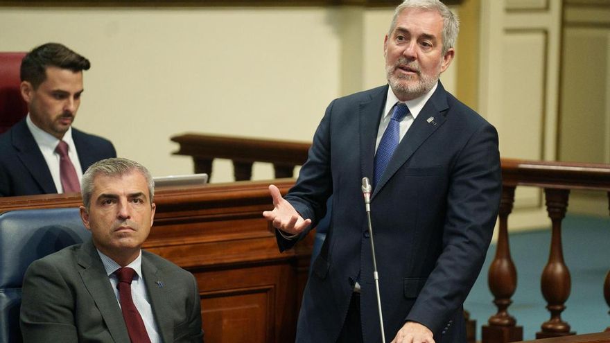 Clavijo reivindica que los sueldos han subido como nunca en su mandato