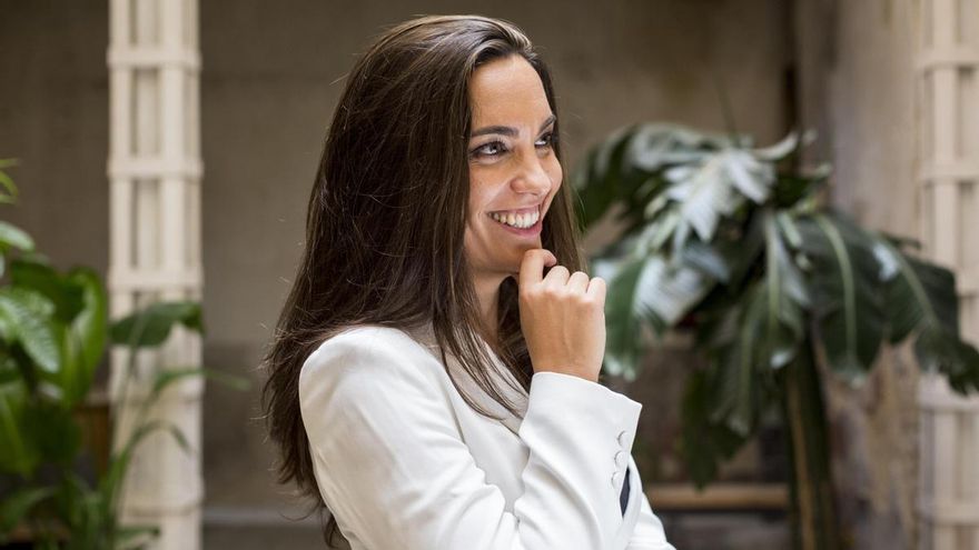 ‘Años de perro’, la cura para la sobreinformación de Marta García Aller: “Si hay algo que genera aceleración son las pantallas”