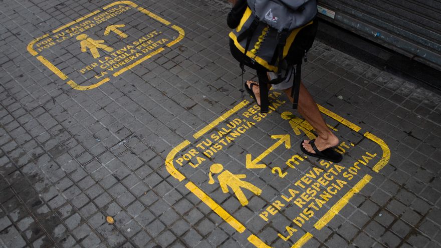 Ómicron abre el debate sobre un cambio de fase en la pandemia: “Es el paso lógico, pero hay que esperar”