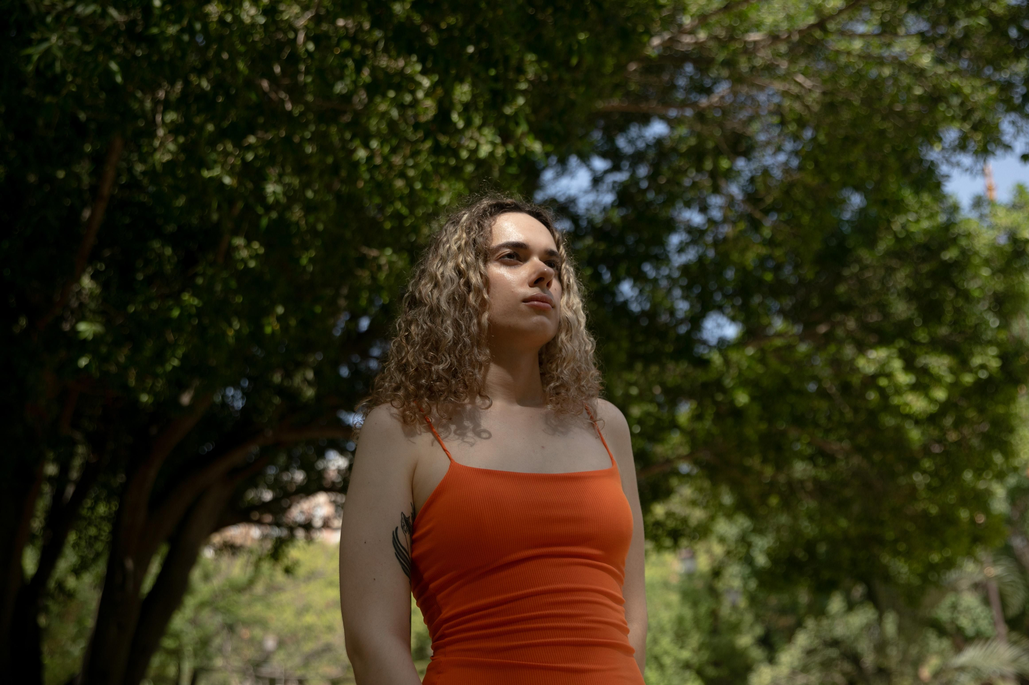 María Montoya, de 25 años, suele enterarse de que hay desabastecimiento en la misma farmacia o con el previo aviso de su endocrina.