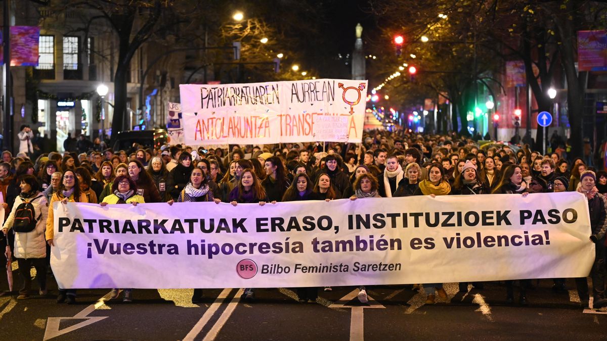 Miles de personas claman en las calles vascas este 25N contra la violencia machista: "Queremos vivir libres"