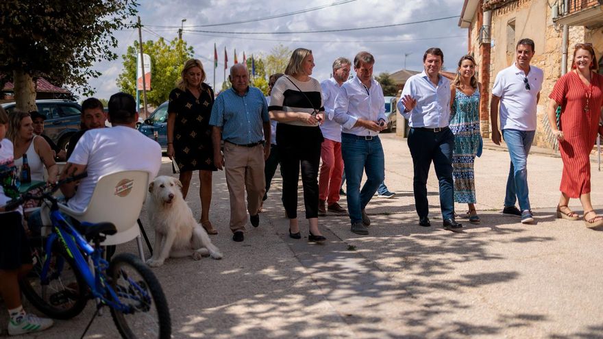 Mañueco presume de que su Gobierno con Vox “ha derrotado al ruido del sanchismo” siendo “tranquilo, útil y eficaz”