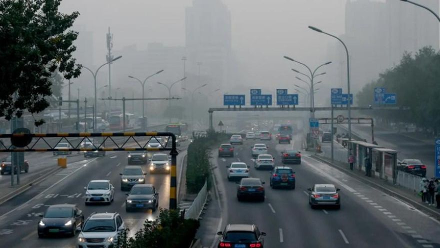 Nuevas pruebas de la relación entre polución y cáncer de pulmón: genera mutaciones parecidas a las del tabaco