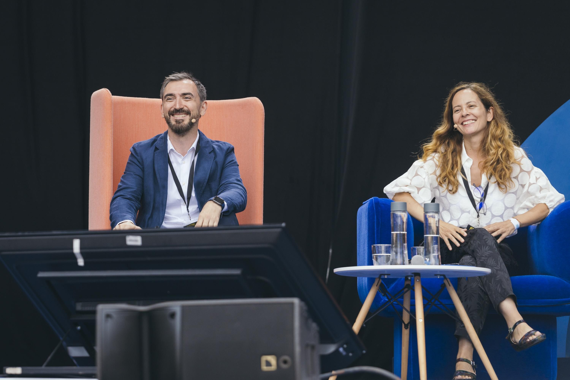 Ignacio Escolar y Neus Tomàs durante la clausura del Festival