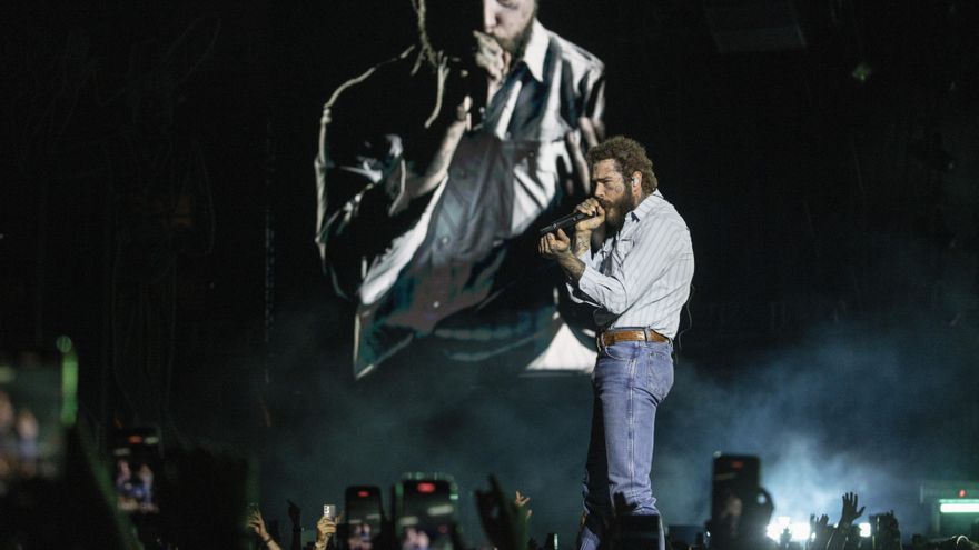 Post Malone: un rapero cowboy doma el Estadi Olímpic de Barcelona