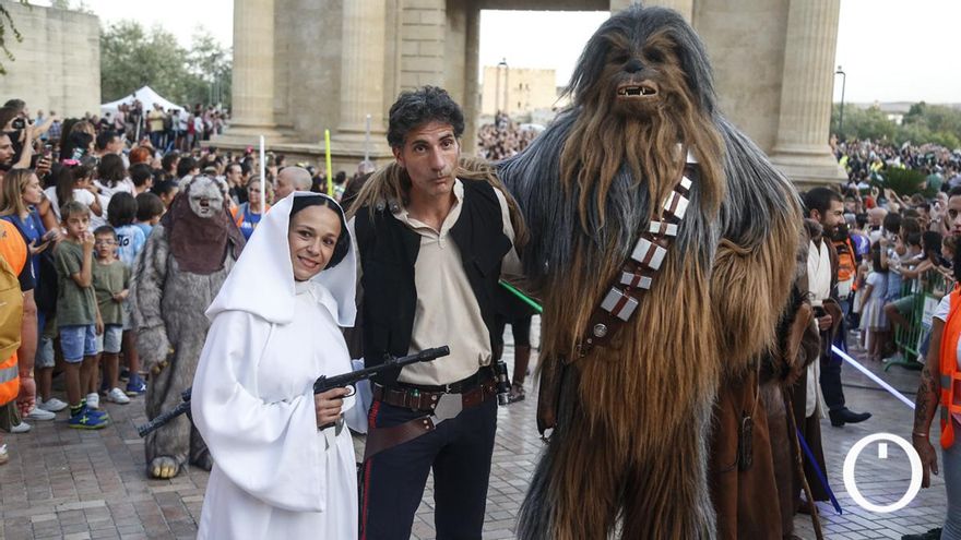 El desfile de la Legión 501 en Córdoba, en imágenes