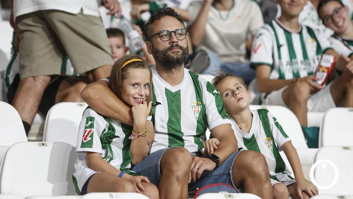 Grada Blanquiverde del Córdoba CF - CD Castellón