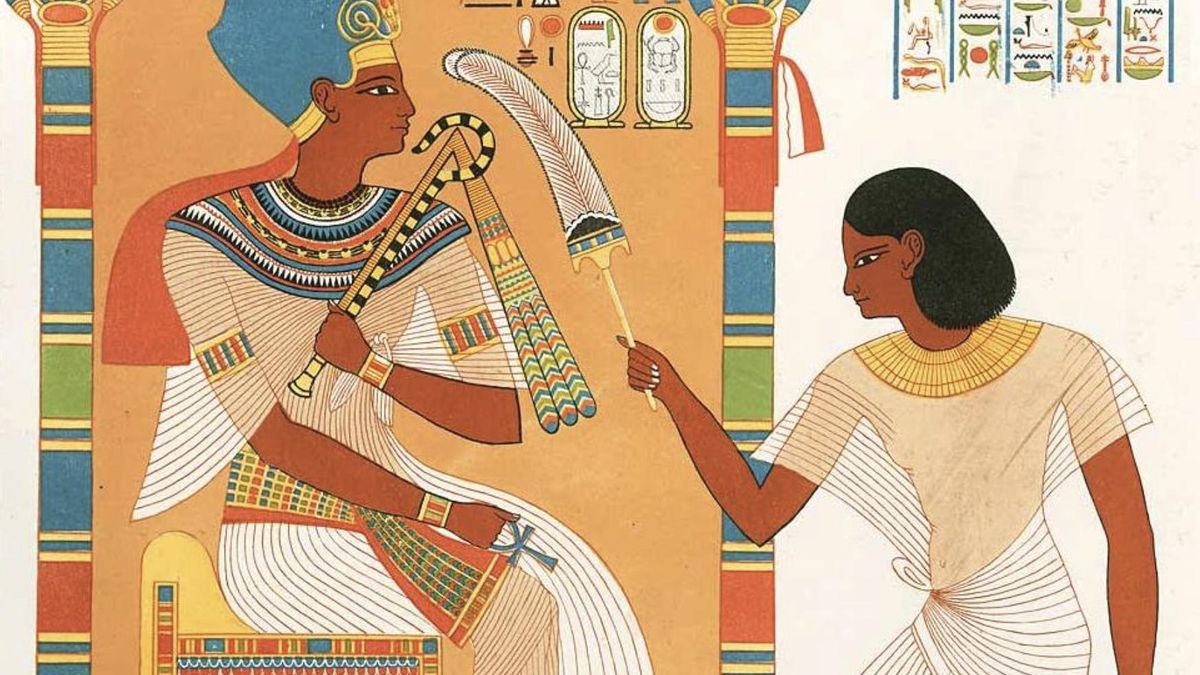 El templo considera al monarca como el puente sagrado que mantiene el equilibrio del universo.