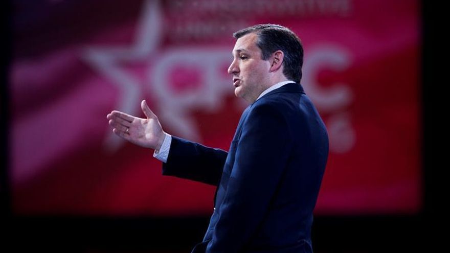 Ted Cruz aboga por "redefinir" el sistema migratorio de EE.UU. y proteger los empleos