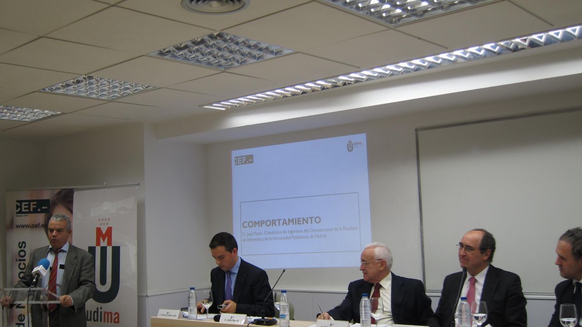 Moody's, S&P y Fitch han creado un oligopolio y tienden al "catastrofismo", según un estudio