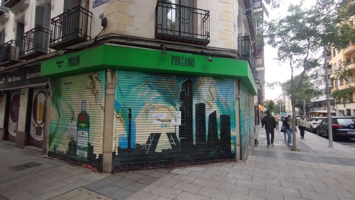 El local de Pinzano, otro de los míticos de la calle, cerrado