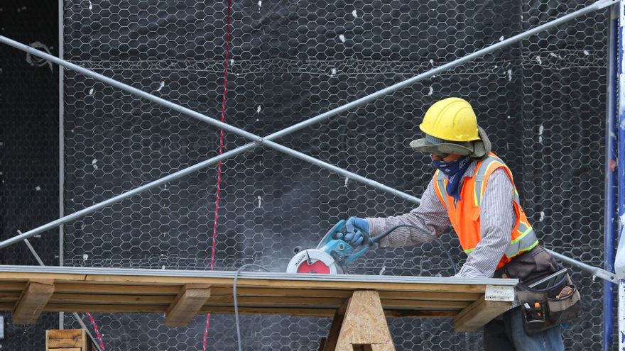 Mueren 721 trabajadores en accidente laboral en 2023, un 12,7% menos que en 2022