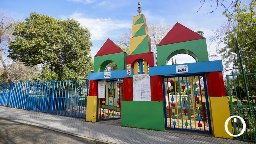 Un castillo medieval inclusivo y columpios para menores en sillas de ruedas, entre los nuevos juegos que tendrá La Ciudad de los Niños