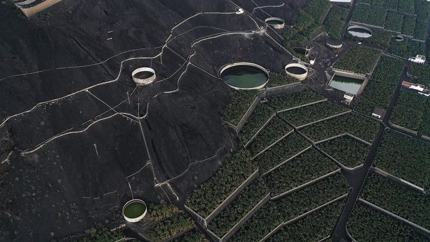 La superficie arrasada por la lava ya supera las 1.000 hectáreas en La Palma