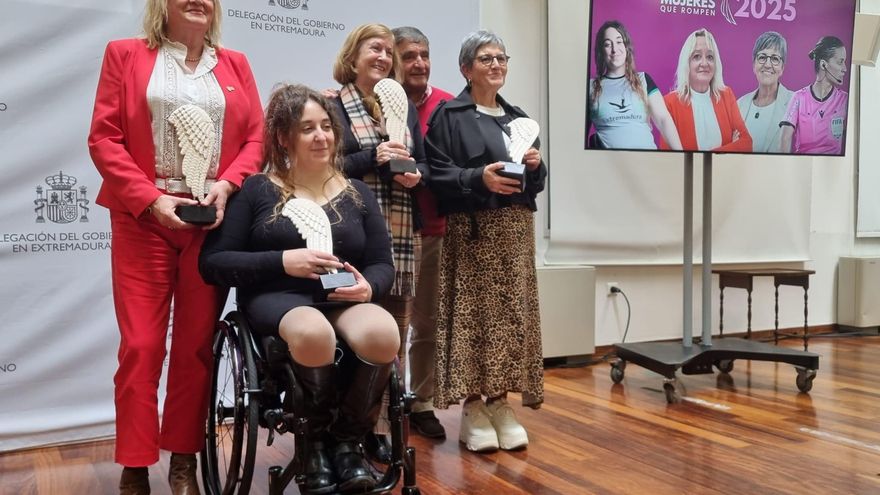 Los premios 'Mujeres que rompen' reconocen a Loida Zabala, Guadalupe Porras, Patrocinio Sánchez y Encarna Chacón