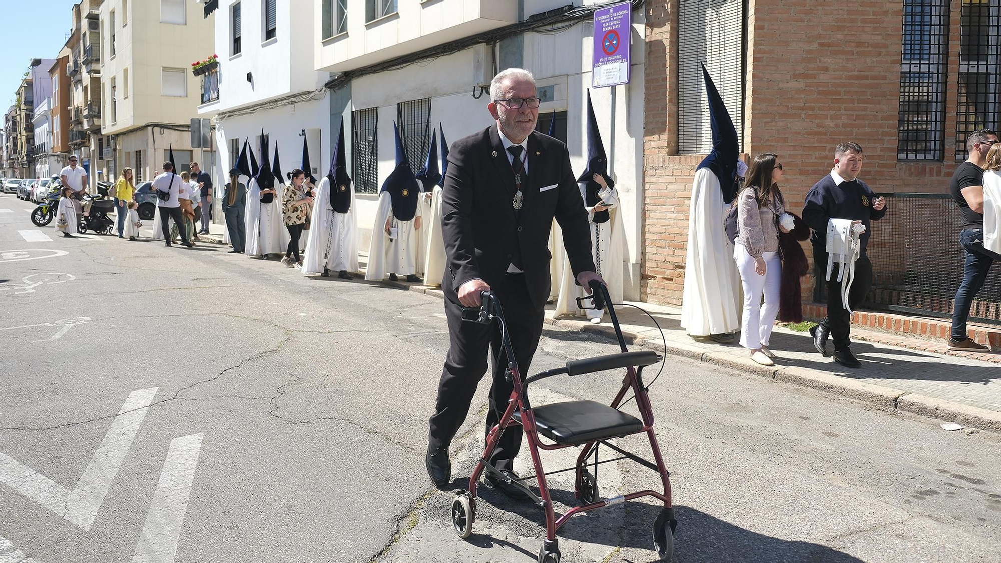 Las imágenes del Lunes Santo de la Hermandad de La Estrella