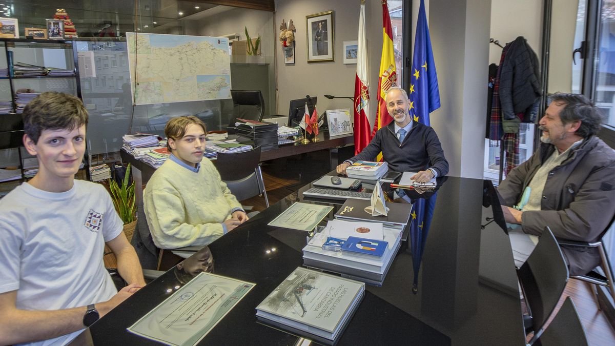 Cuatro estudiantes cántabros reconocidos con los Premios Extraordinarios de Bachillerato