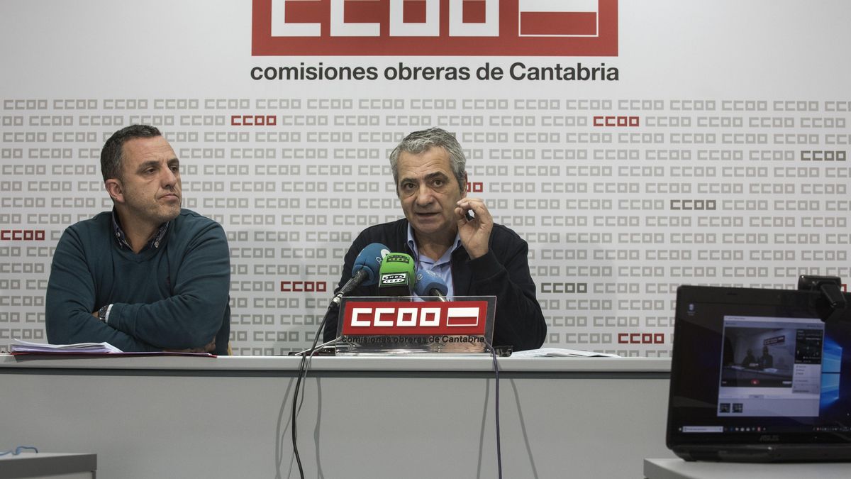 Los líderes de UGT y CCOO en Cantabria, Mariano Carmona y Carlos Sánchez. | JOAQUÍN GÓMEZ SASTRE