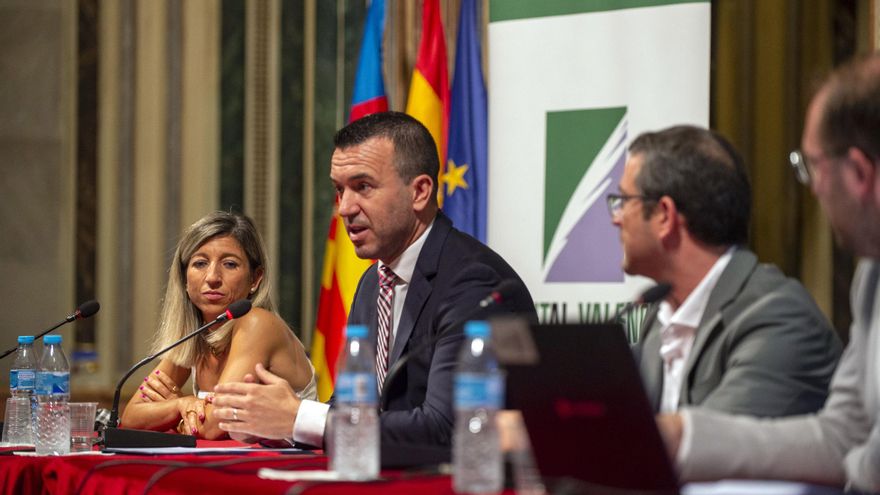 Mompó ficha para la Diputación de Valencia a la interventora que le excusó de una sanción de Antifraude siendo alcalde