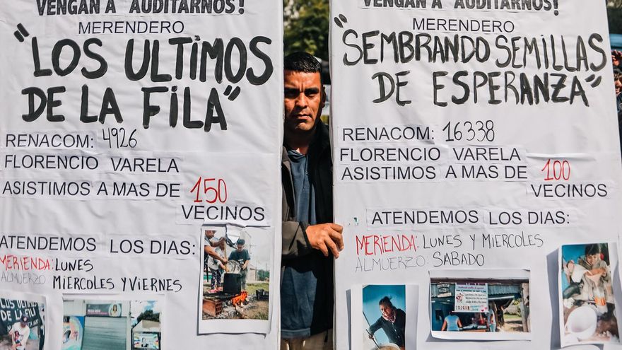 "Nos siguen pegando abajo": la UTEP se concentra frente a Capital Humano en reclamo de alimentos y por las jubilaciones