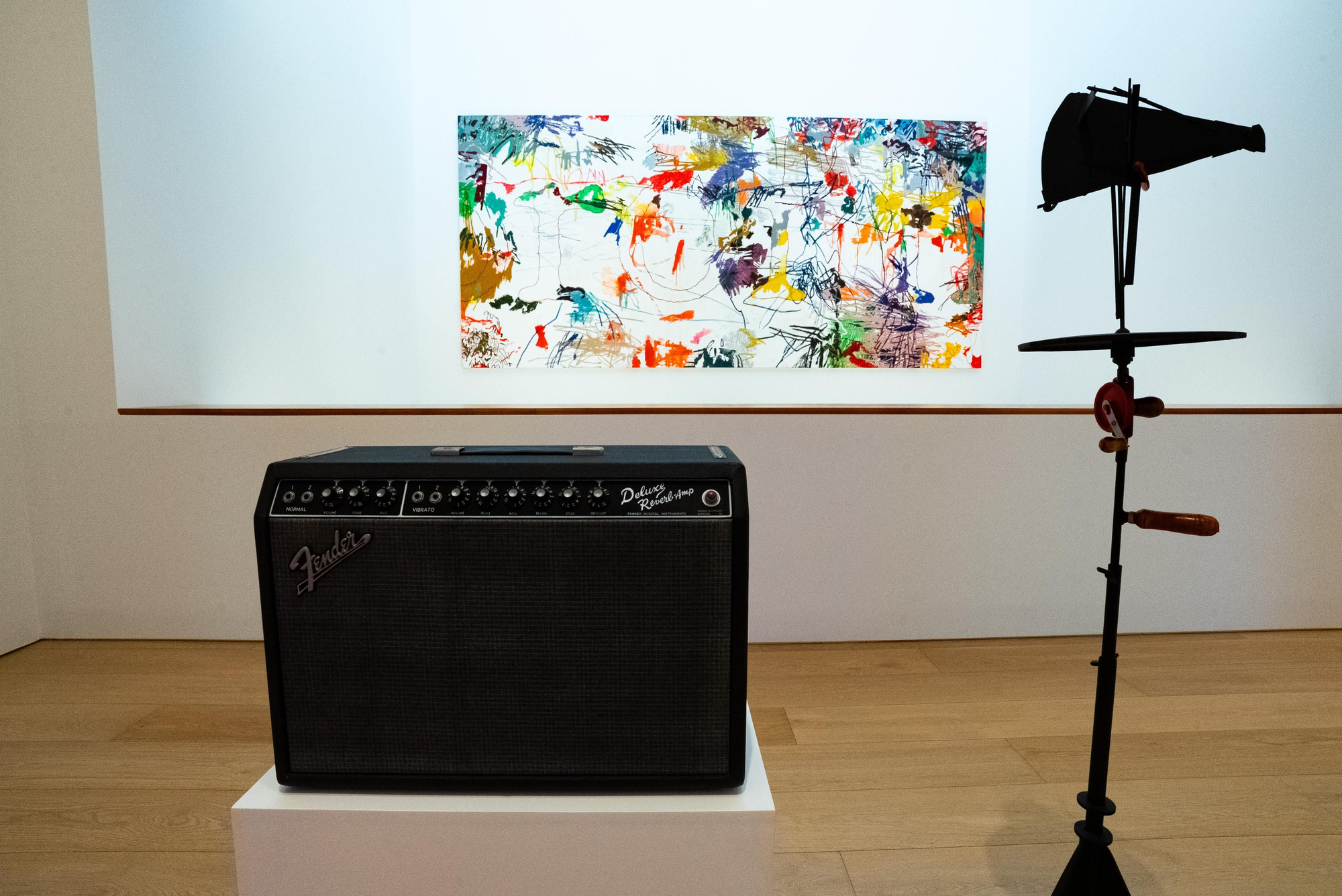 Exposición 'Del susurro al grito: la estrecha correlación entre oír y ver'  en 20/21 Espacio de Arte' de Tijarafe.