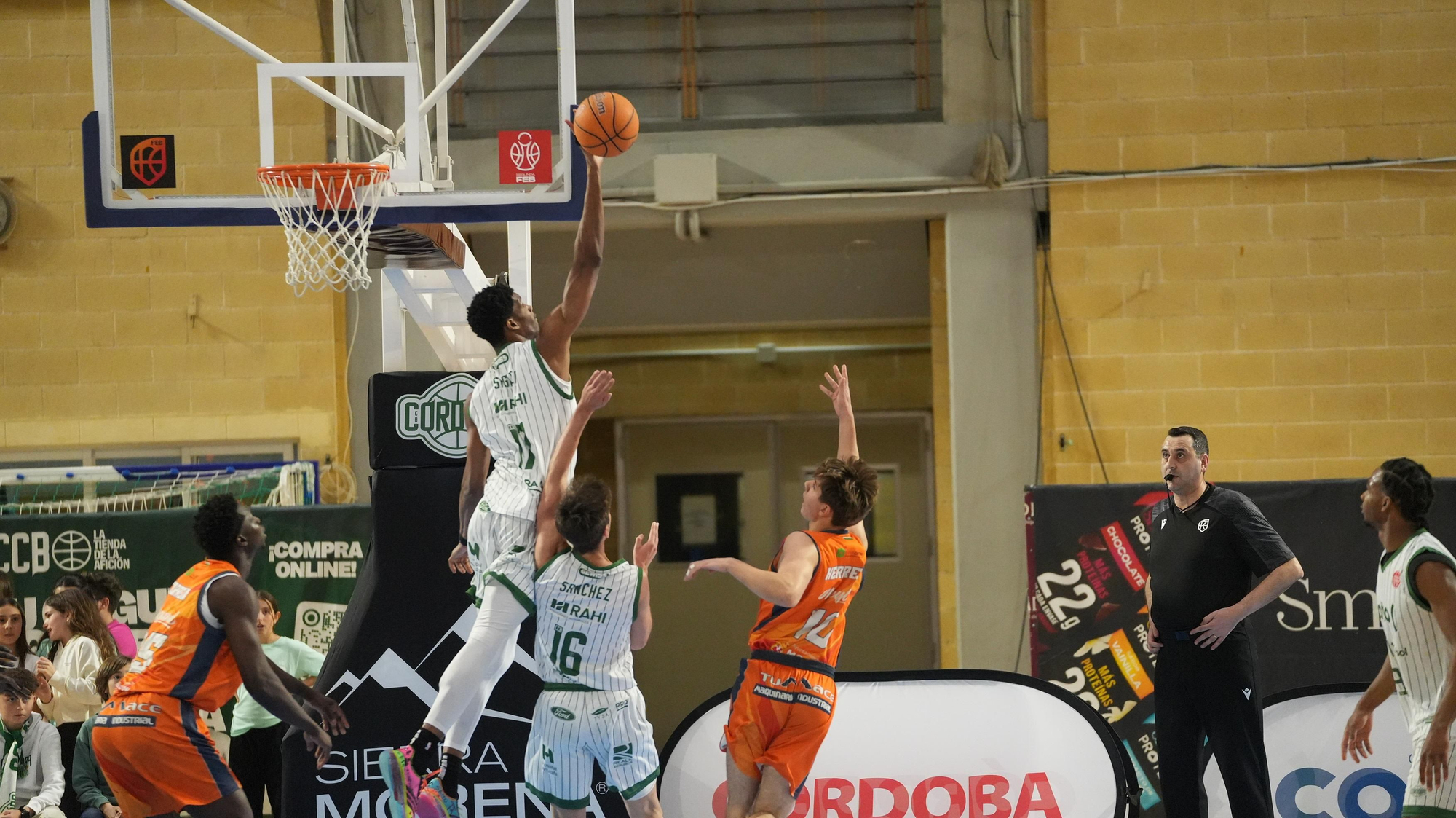 Coto Córdoba CB - Morón