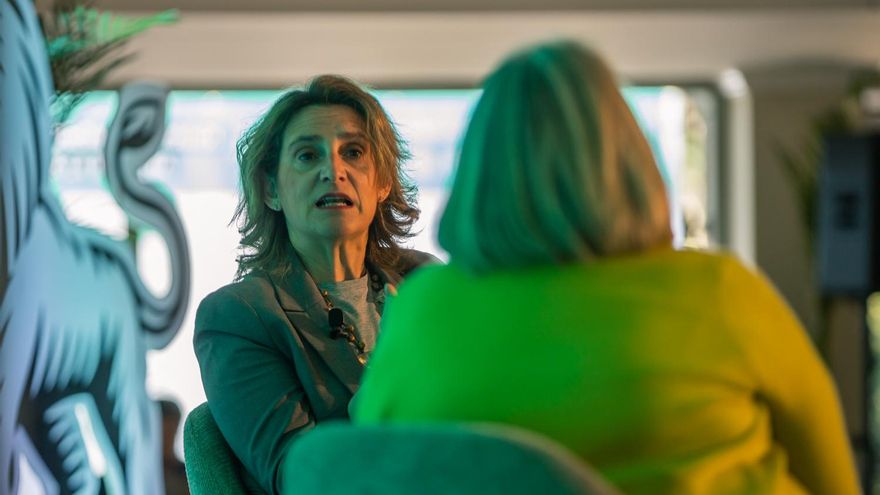 Ribera, conciliadora: menos trasvase y más desalación (progresivamente) en el litoral mediterráneo