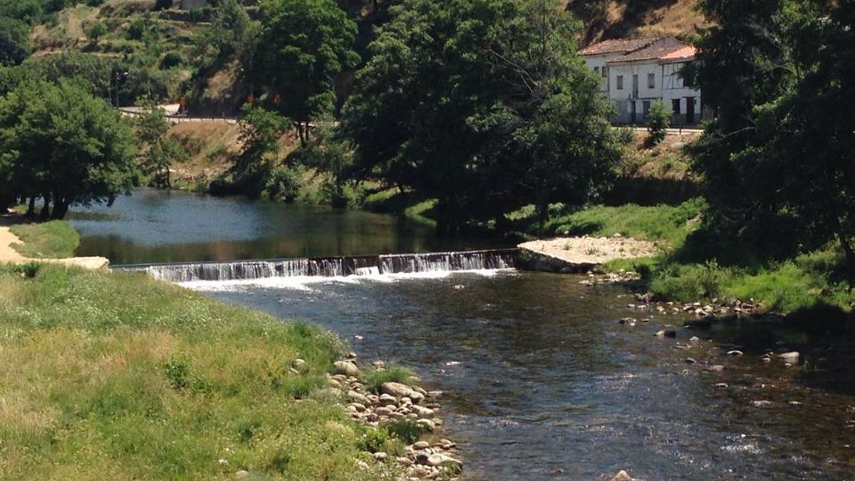Las cuatro piscinas naturales del Valle del Jerte de aguas cristalinas y rodeadas de bosques frondosos