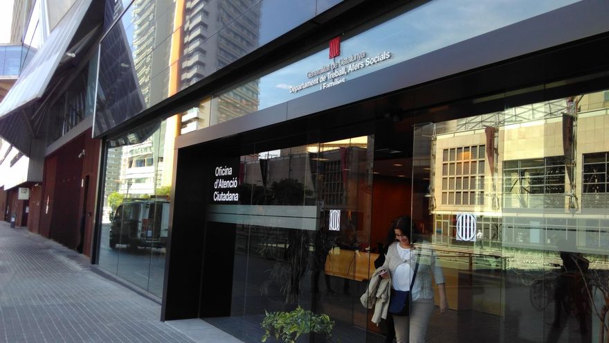 Becas, familias numerosas o transportes: Catalunya planea usar la IA para ofrecer servicios antes de que se soliciten