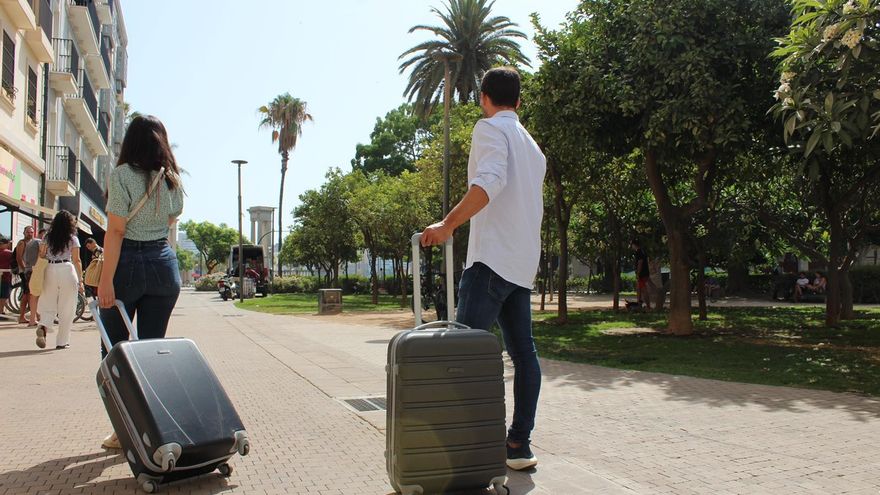 Andalucía rebasa por segunda vez el millón de turistas en Semana Santa, un 22% más que el año pasado