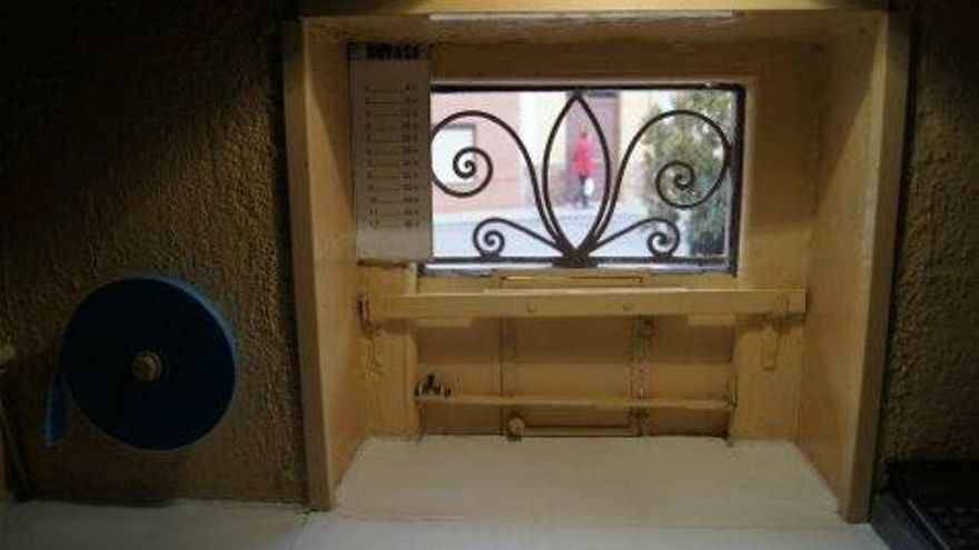 Taquilla del Cine Paramés.