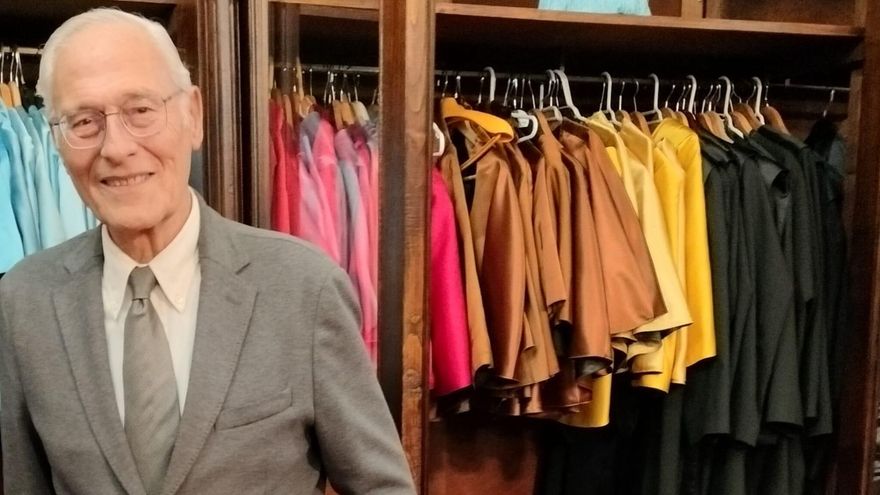 Arturo Colorado, experto en patrimonio artístico: "Devolver las obras expoliadas por el franquismo es decisión política"