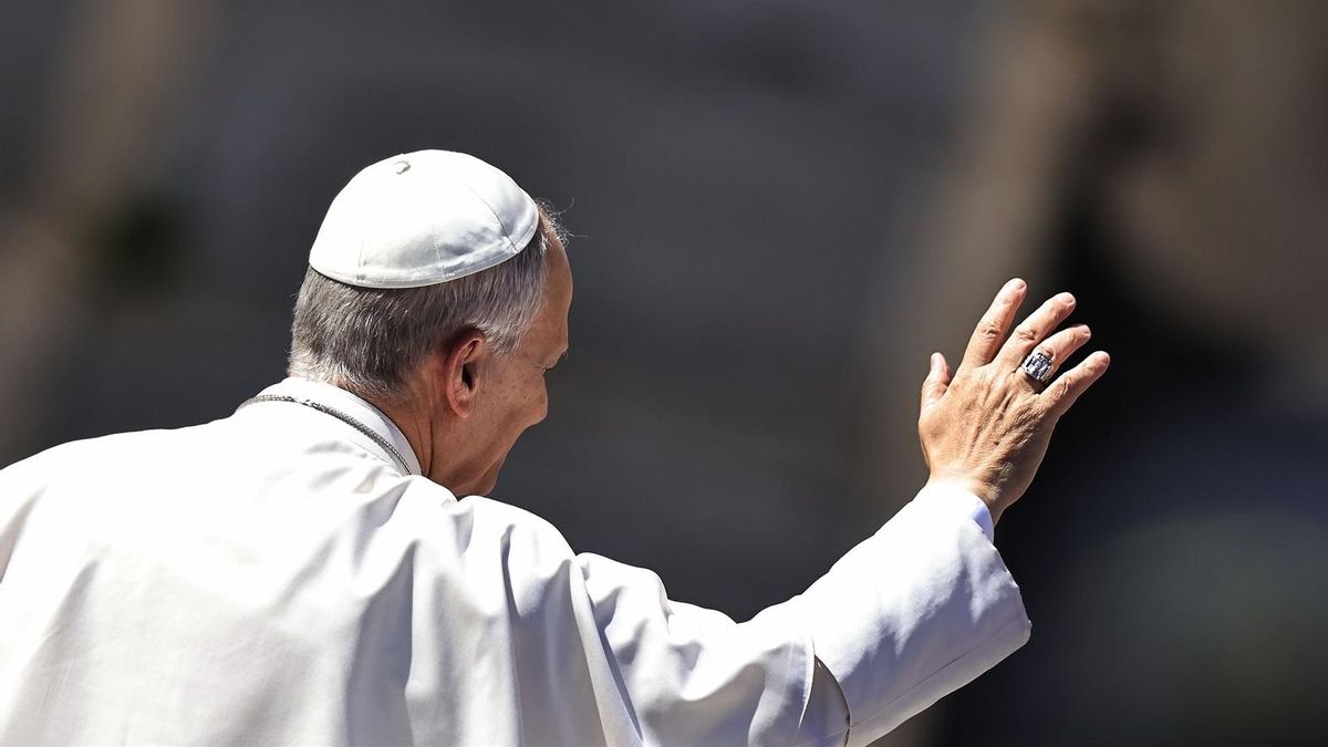 Primeras críticas la propuesta de suspender las clases por la visita del Papa a Canarias