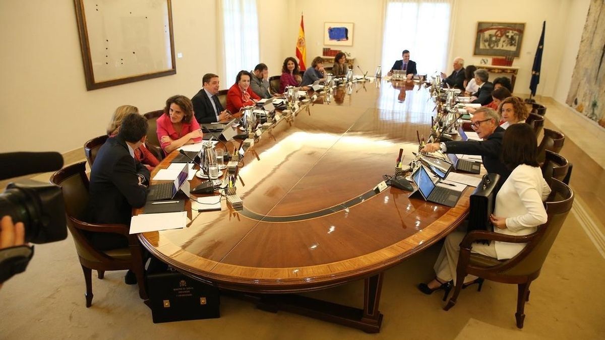 La catedrática Yolanda Gómez, nueva director del Centro de Estudios Políticos y Constitucionales