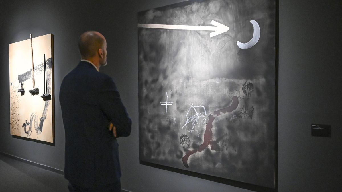 Vista de la exposición 'Tàpies. Última década (2002 2012)'.