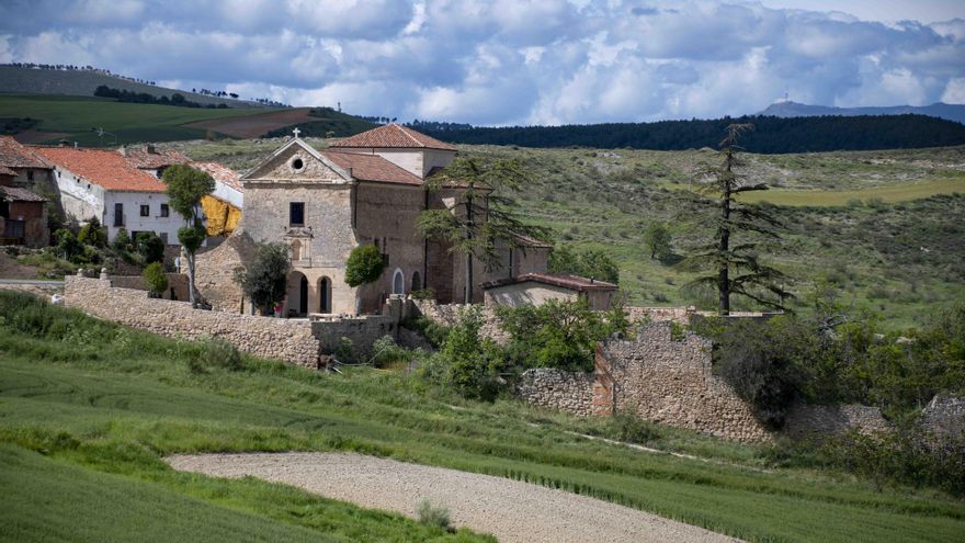 El empresario Ýñigo Míguez da nueva vida a las viñas prefiloxéricas y a la bodega del Convento de los Carmelitas de Cogolludo