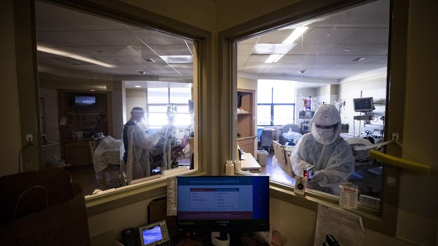 Nuevas variantes disparan los casos de covid en EE.UU. con Michigan a la cabeza