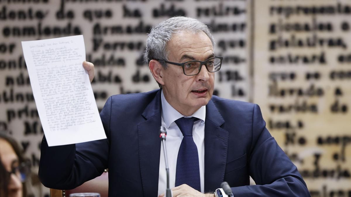 El mismo trato para Aznar y sus hijos