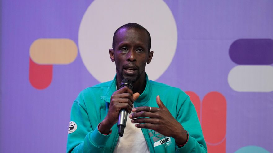 Imagen del exdiputado en la Asamblea de Madrid y activista antirracista Serigne Mbaye, que ha sido detenido en el distrito de Villaverde (Madrid). EFE/ Borja Sánchez-trillo