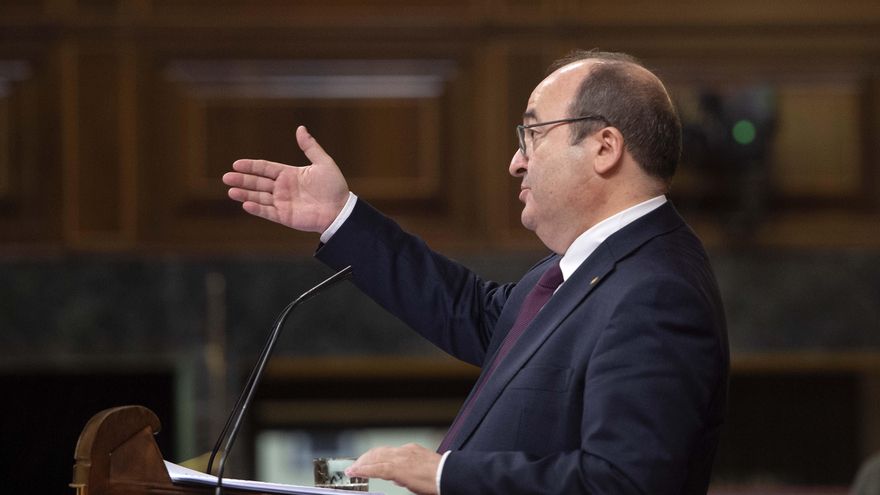 El ministro de Política Territorial y Función Pública, Miquel Iceta, en una sesión de control al Gobierno el pasado miércoles 19 de mayo de 2021