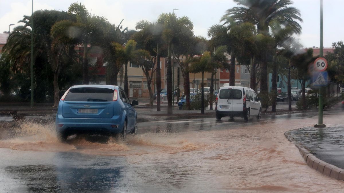 Vuelven a Canarias las lluvias localmente intensas y el viento fuerte en un lunes donde se espera más frío