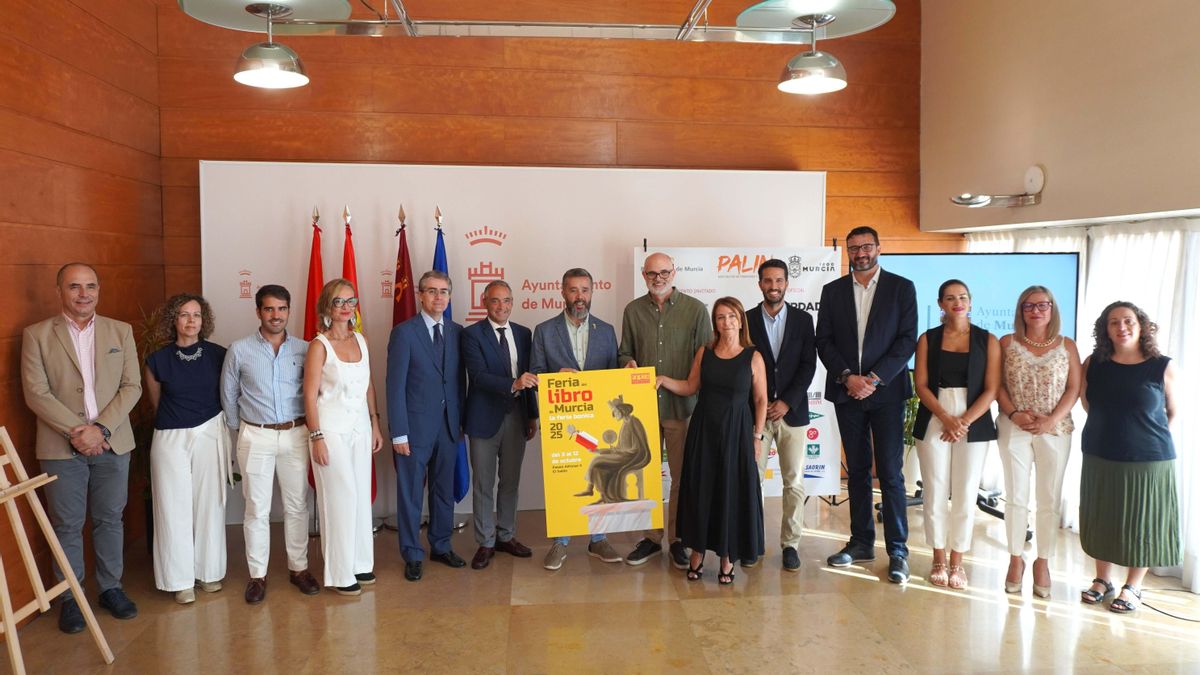 La Feria del Libro de Murcia 2025 se prepara para recibir a más de mil escritores