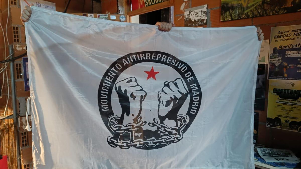 Bandera del Movimiento Antirrepresivo de Madrid