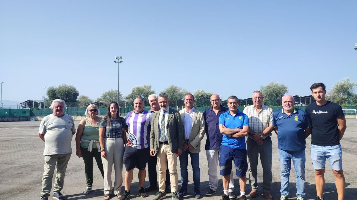 El barrio de La Estrella de Logroño estrena campo de fútbol